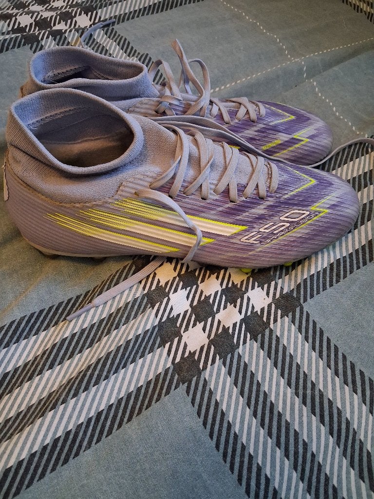 Voetbalschoenen Adidas F50 Maat 42, Gebruikt, Maat XS of kleiner, Schoenen, Ophalen of Verzenden
