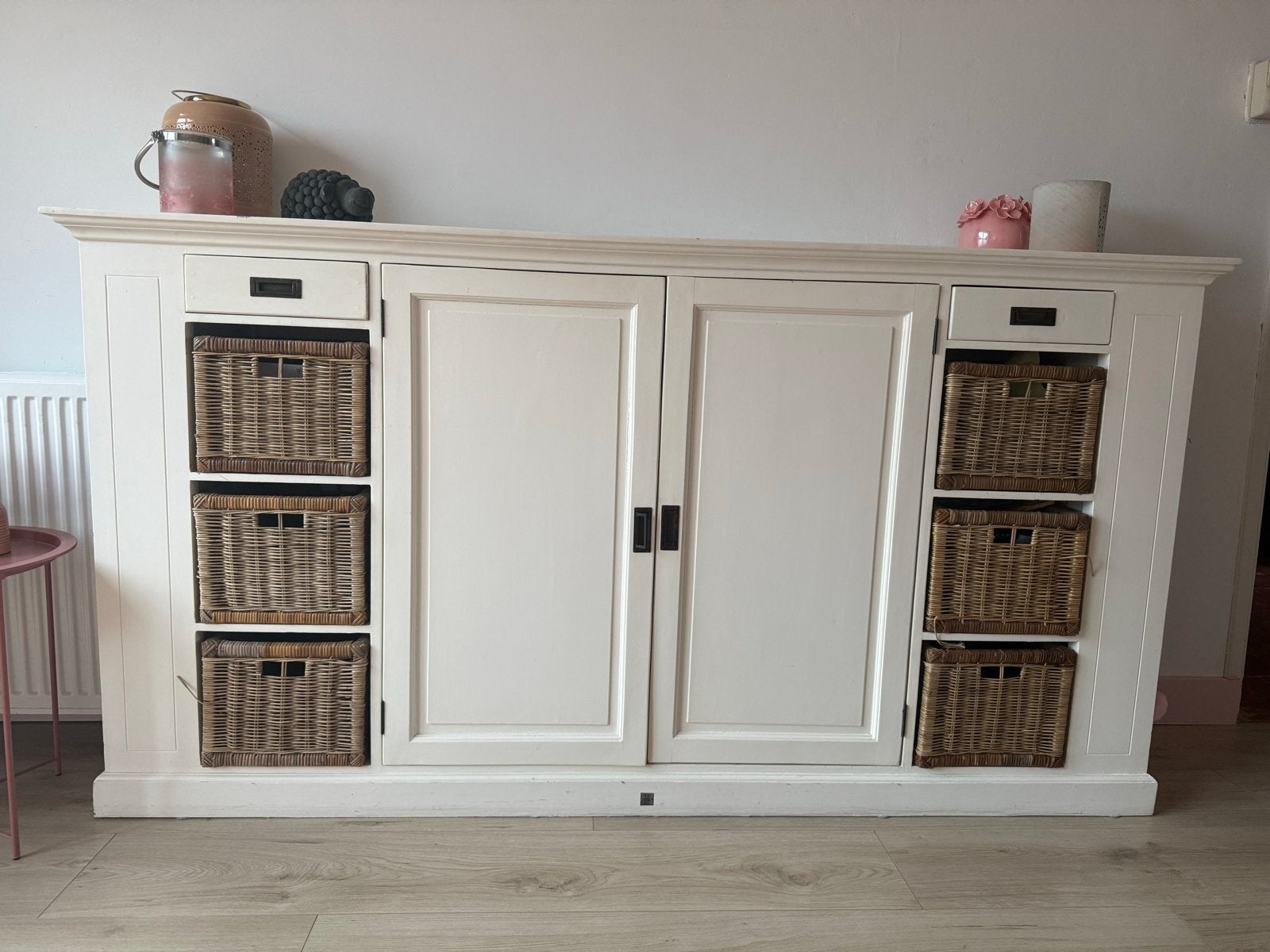 Riviera Maison dressoir/tv kast, Ophalen, Gebruikt, 200 cm of meer, Met lade(s)