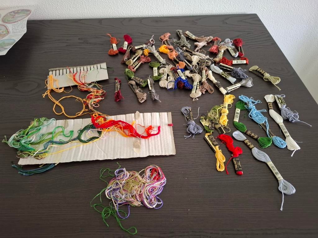 DCM borduurgaren en ander borduurmateriaal, Ophalen of Verzenden