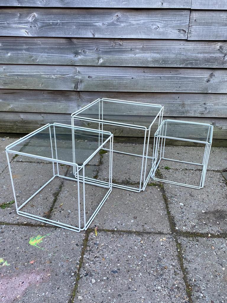 3 vintage nesting tafeltjes, Isocele, Max Sauze voor Atrow, Ophalen, Gebruikt, 50 tot 100 cm, Glas