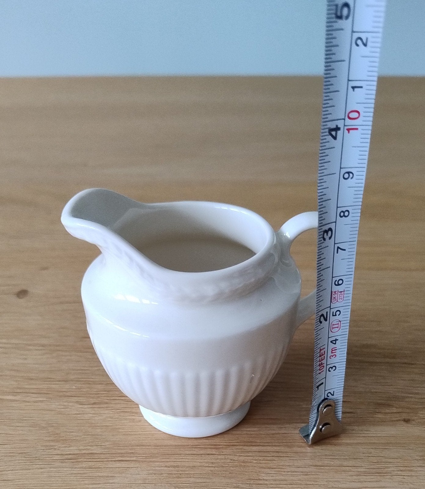 Wedgwood Edme kleine roomkan, Ophalen of Verzenden