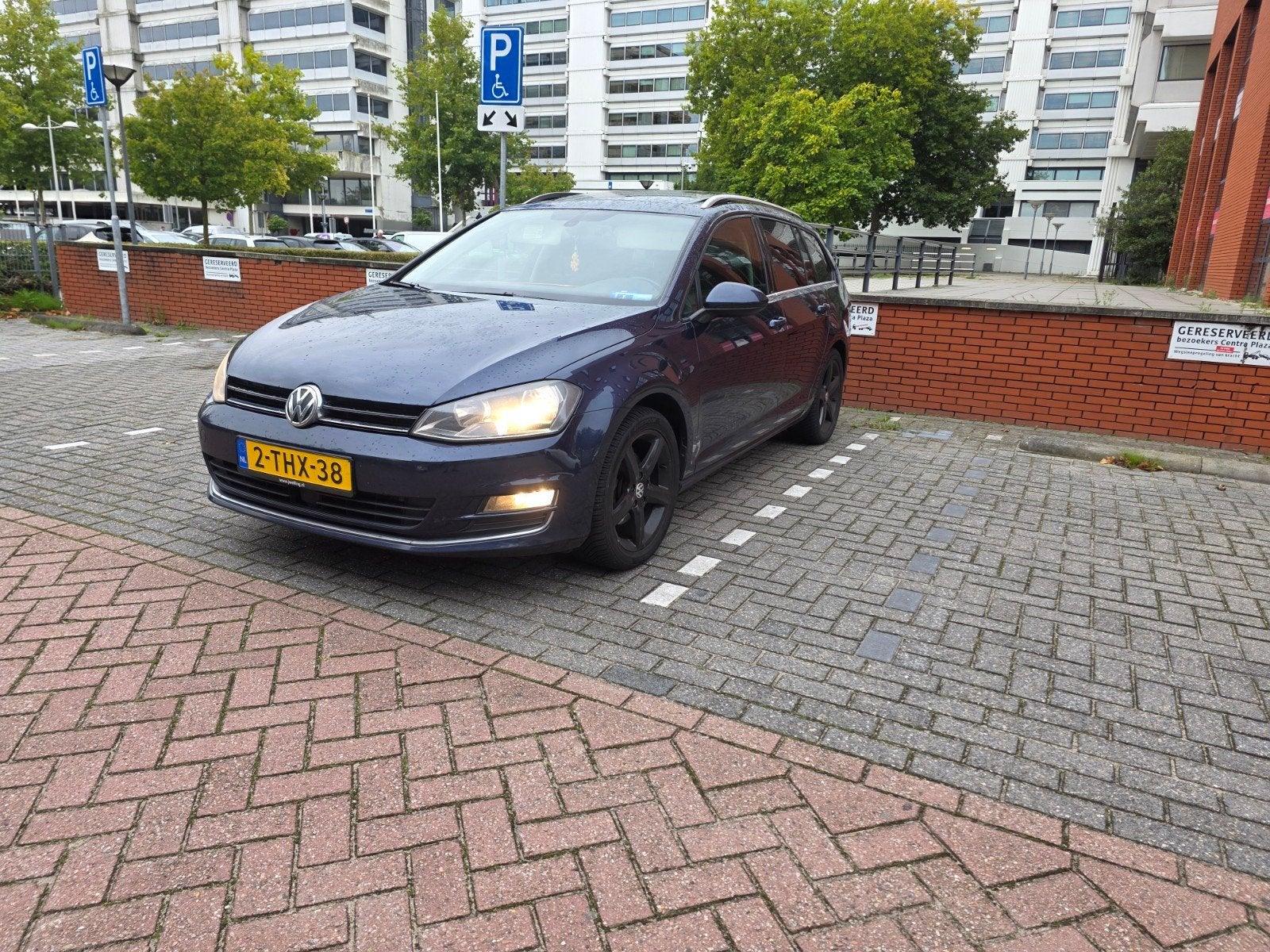 vw golf 7 Highline 1.6tdi dsg, Ophalen, Zo goed als nieuw