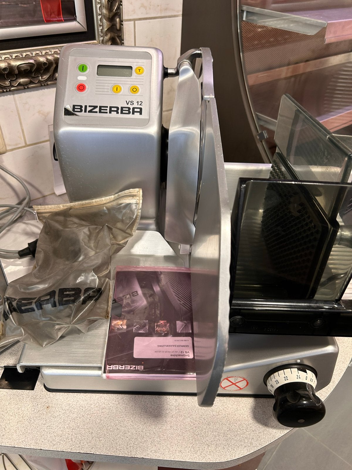 Complete slagerij/horeca inventaris: kassa's, snijmachines,, Ophalen of Verzenden, Gebruikt, Bakkerij en Slagerij