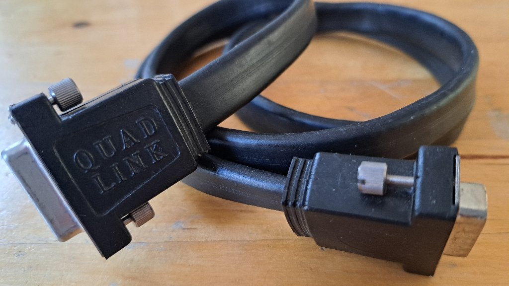 QUAD QUADLINK Male - Female 15 pin cable (77/99/707/909), Ophalen of Verzenden, Zo goed als nieuw, Minder dan 2 meter, Interlink-kabel