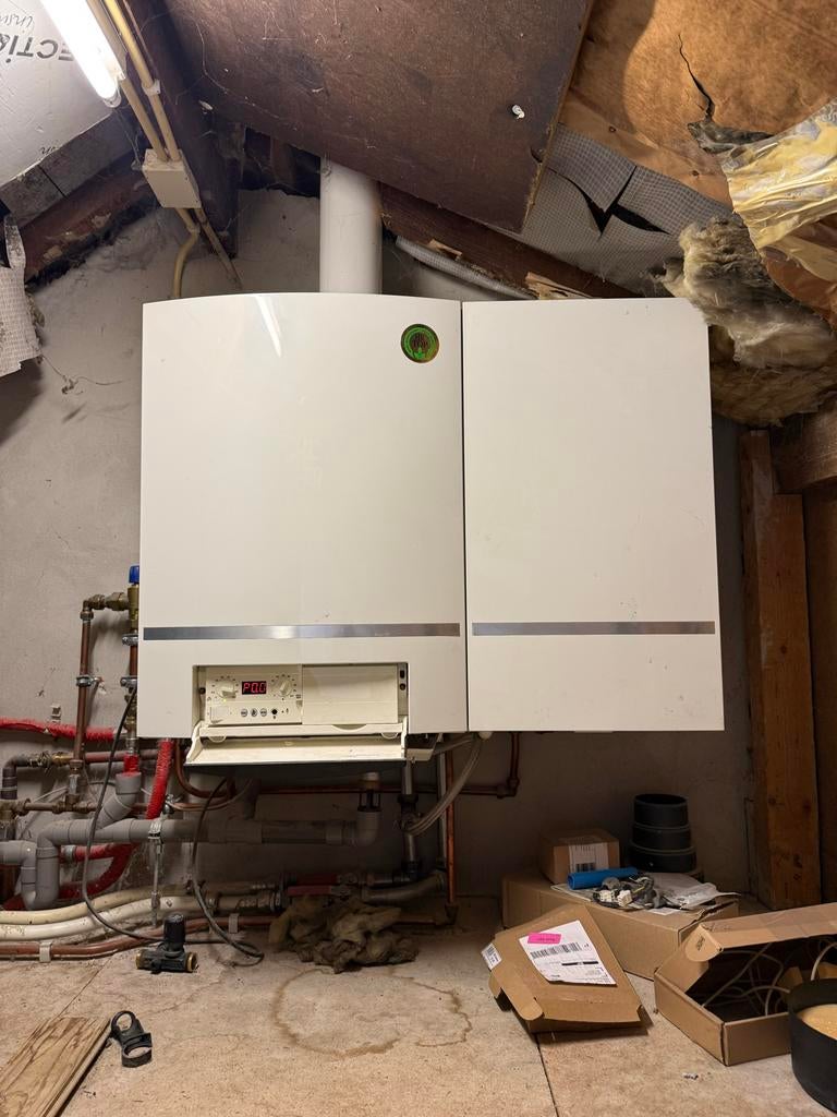 Buderus Logamax GB162 30kW HR-gasketel met thermostaat, Ophalen, Gebruikt, Hoog rendement (Hr), Cv-ketel of Combi-ketel