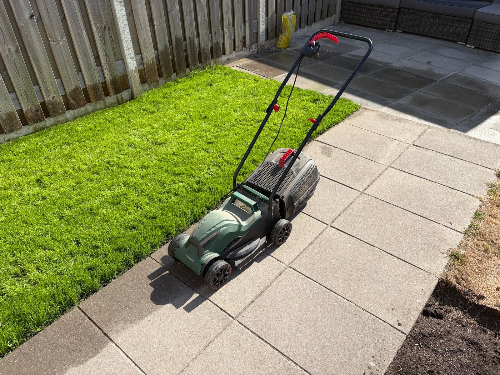 Bosch Rotak 32 elektrische grasmaaier, Ophalen, Cirkelmaaier, Gebruikt, Elektrische grasmaaier