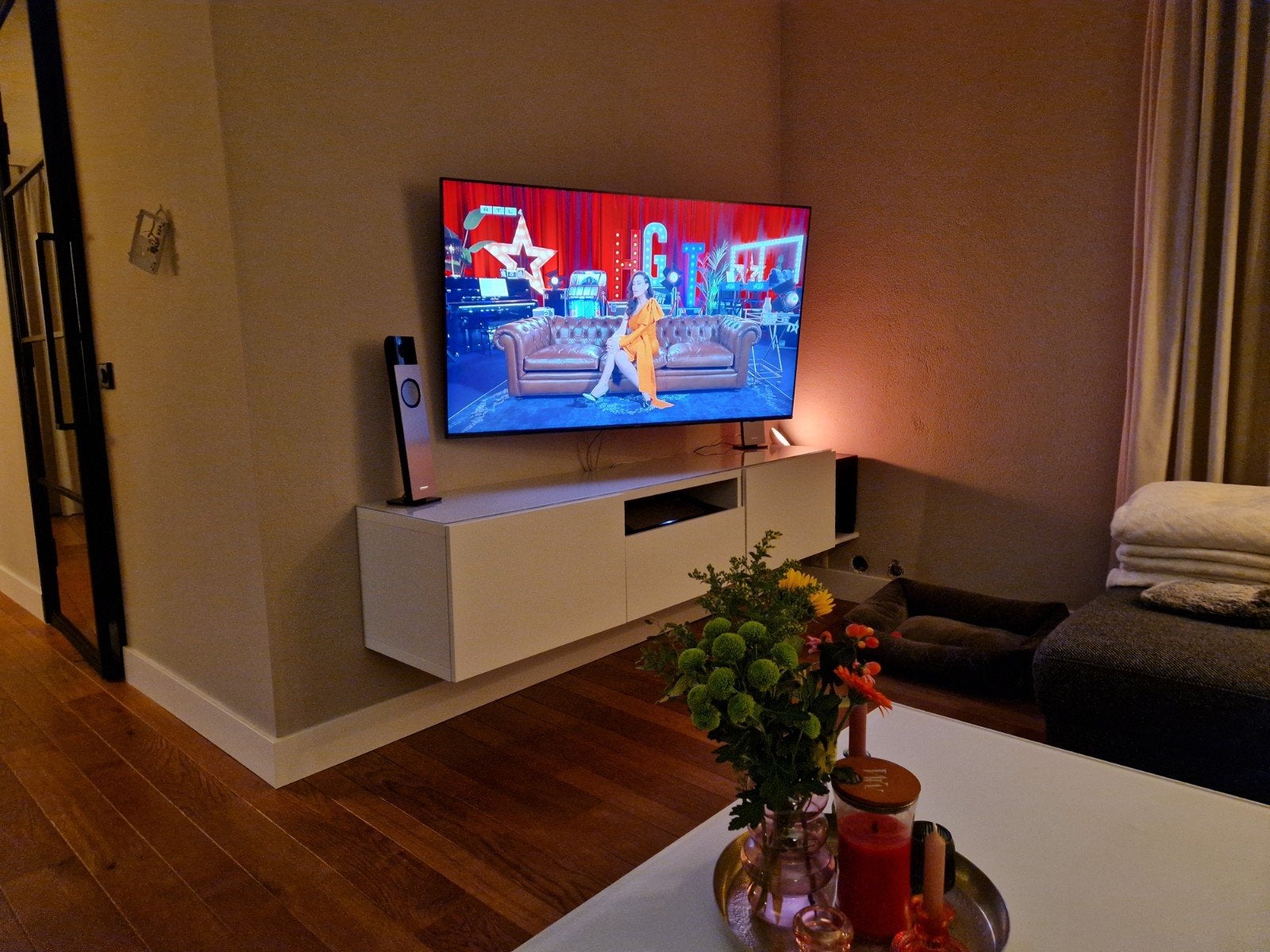 IKEA BESTÅ TV-meubel wit/hoogglans wit, Ophalen, Overige materialen, 150 tot 200 cm, Zo goed als nieuw