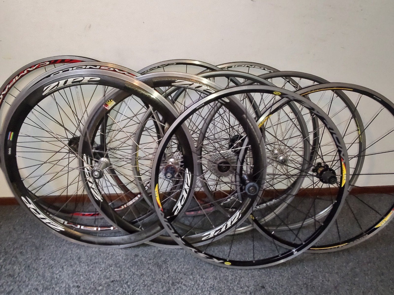Diverse clincher goede wielen sets,Campagnolo,Cinelli,3T, Ophalen, Zo goed als nieuw, Overige typen