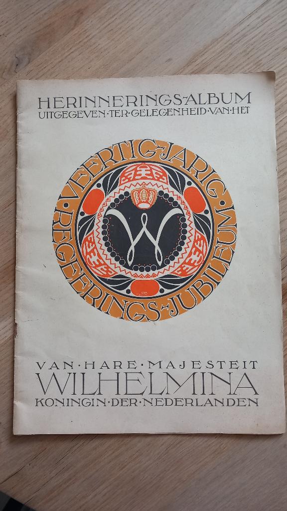 Herinneringsalbum  Koningin Wilhelmina, Ophalen, Gebruikt, Kaart, Foto of Prent