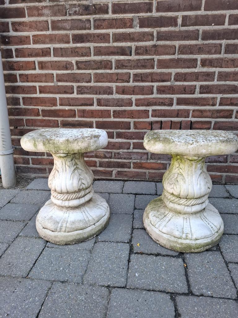 Betonnen tuinbank voeten, Huis en Inrichting, Woonaccessoires | Zuilen en Pilaren, Ophalen, Gebruikt