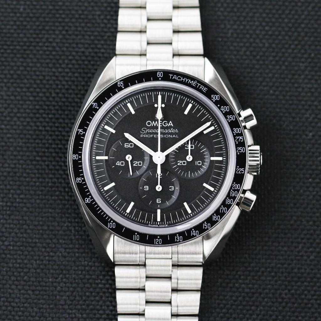 Omega Speedmaster Moonwatch Sapphire 42 (Zeer goed/ 2022)