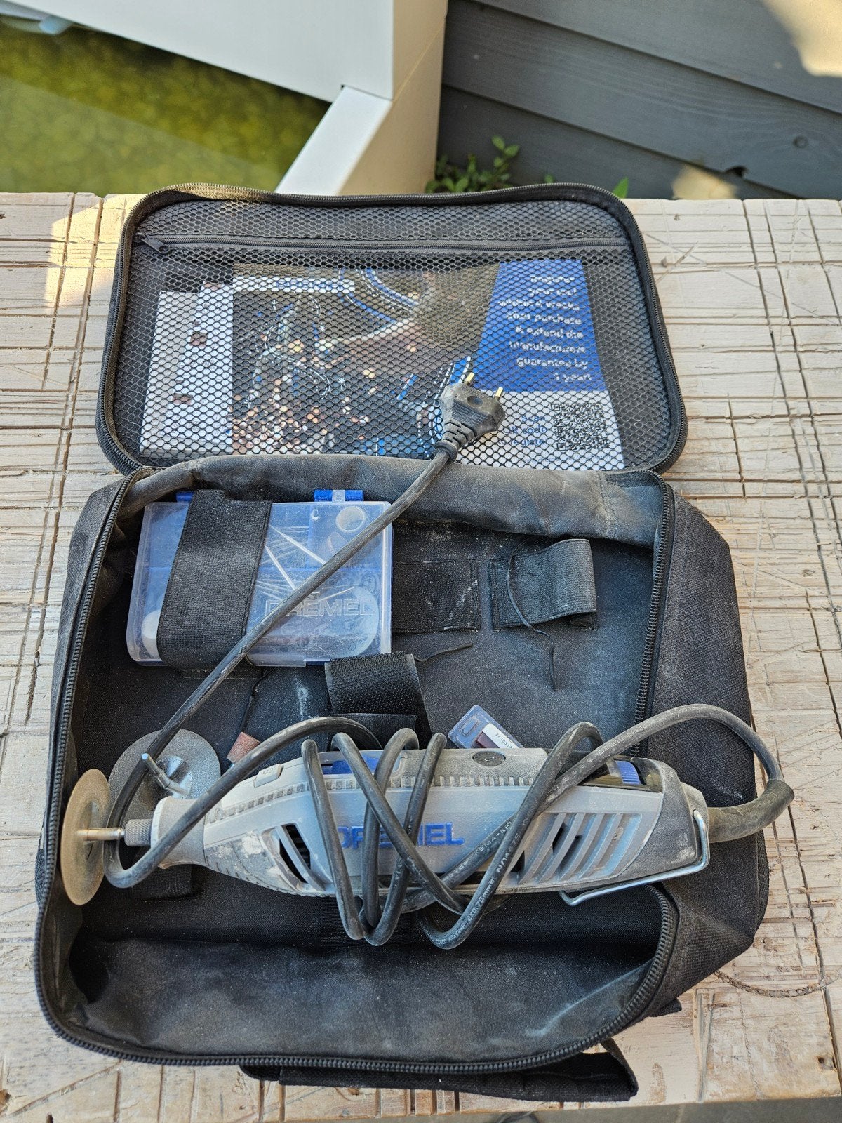 Dremel 4250 Multitool met accessoires en opbergtas, Doe-het-zelf en Verbouw, Gereedschap | Handgereedschap, Ophalen of Verzenden