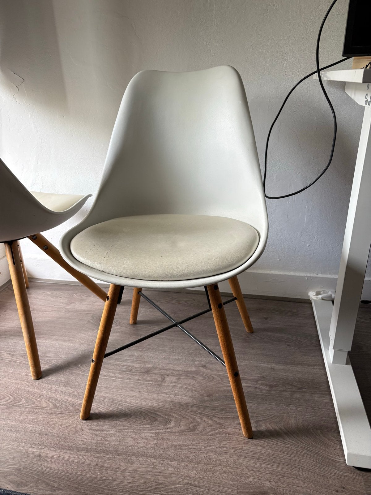 Set van 3 Eames-stijl stoelen, Ophalen, Gebruikt, Twee, Wit
