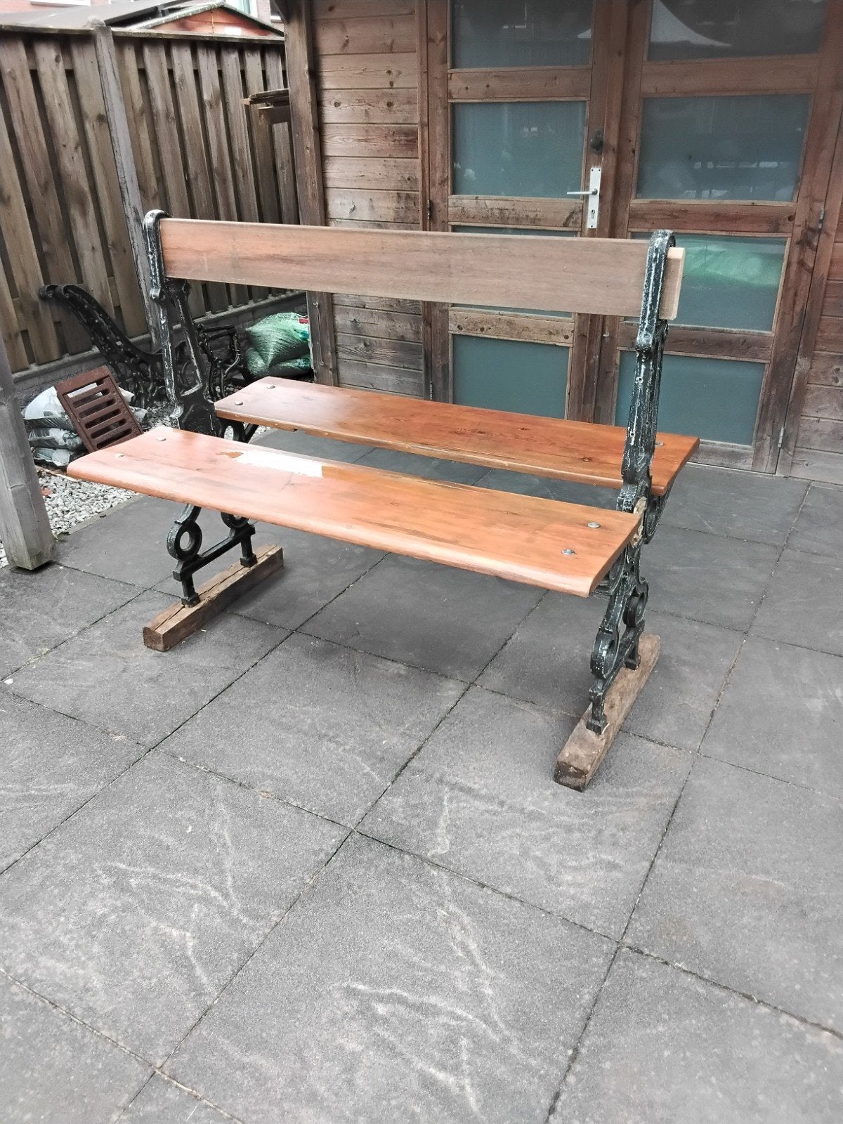 gietijzeren tuin/parkbank, Ophalen, Nieuw, Hout