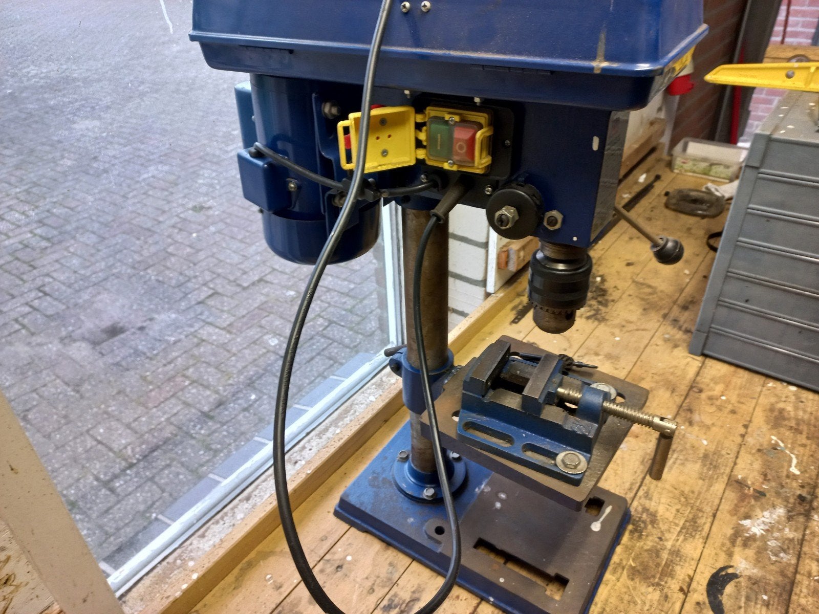 Kolomboormachine 500 watt., Doe-het-zelf en Verbouw, Ophalen, Gebruikt, Variabele snelheid, Kolomboormachine