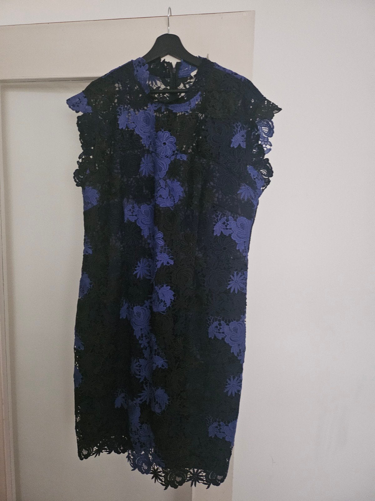Steps Kanten Jurk Zwart met Blauwe Bloemen Maat 46, Kleding | Dames, Jurken, Zwart, Maat 46/48 (XL) of groter, Ophalen of Verzenden