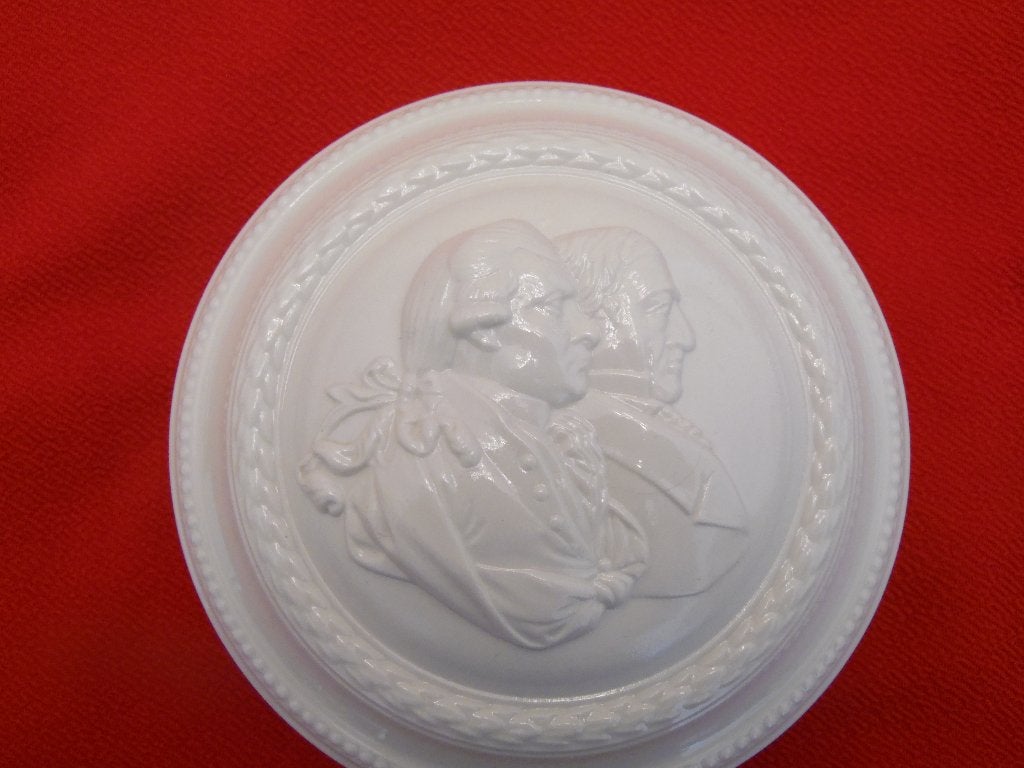 Villeroy en Boch bonbonnière, Verzamelen, Porselein, Kristal en Bestek, Ophalen of Verzenden, Zo goed als nieuw, Porselein, Overige typen