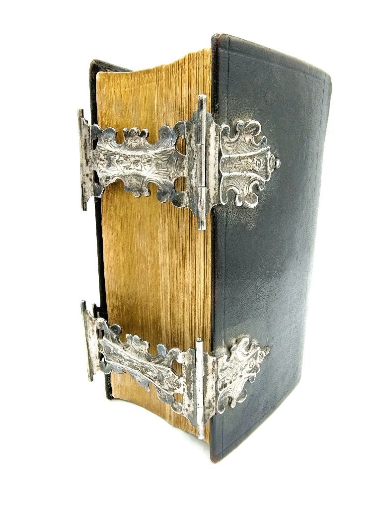 Bijbel met zilveren sloten, S.F. Reitsma, Heerenveen, 1873