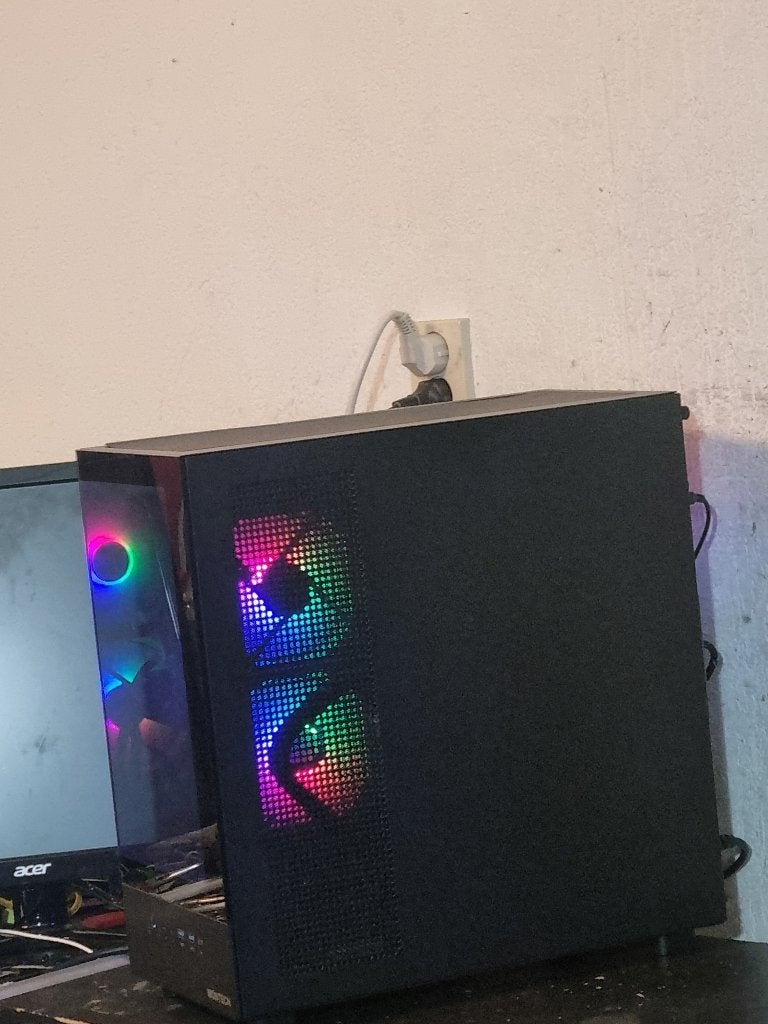 Geforce RTX 4080 Super 9800X3D Ryzen 9,32GB DDR5,wifi,w11,zs, 32 GB, Virtual Reality, Ophalen of Verzenden, Zo goed als nieuw