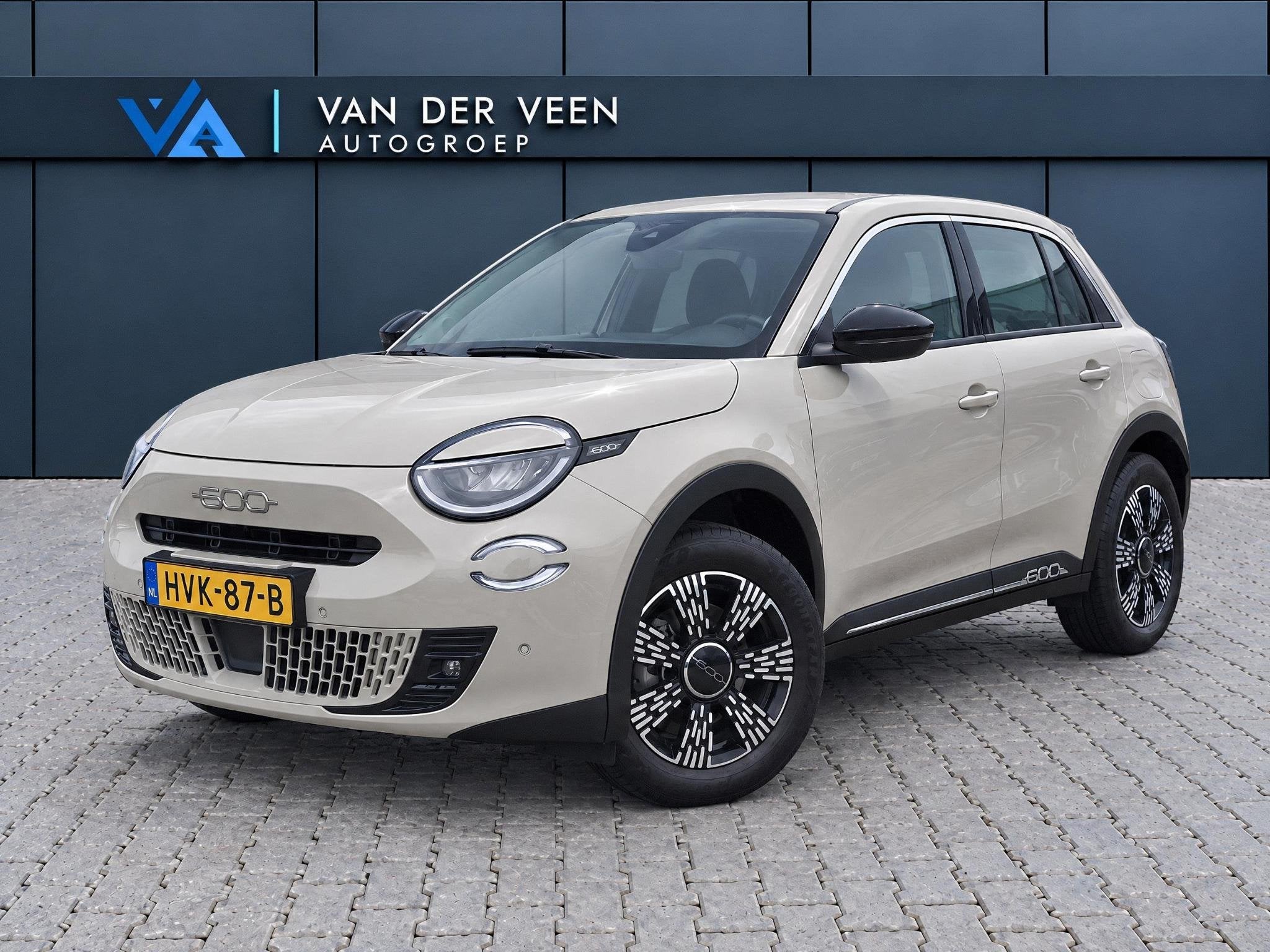Fiat 600 1.2 Hybrid Pop | Incl. 12 maanden garantie | Cruise, Stof, Euro 6, 620 kg, Origineel Nederlands