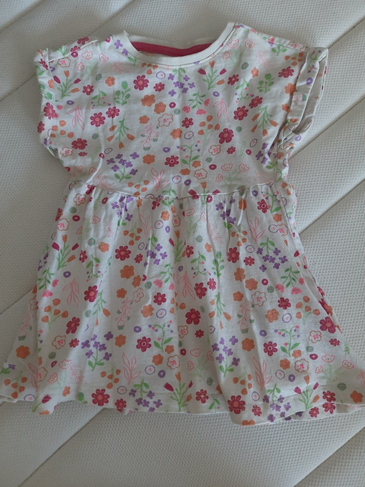 Hema zomerjurk maat 86/92 met bloemenprint, Kinderen en Baby's, Babykleding | Maat 86, Meisje, Jurkje of Rokje, Ophalen of Verzenden