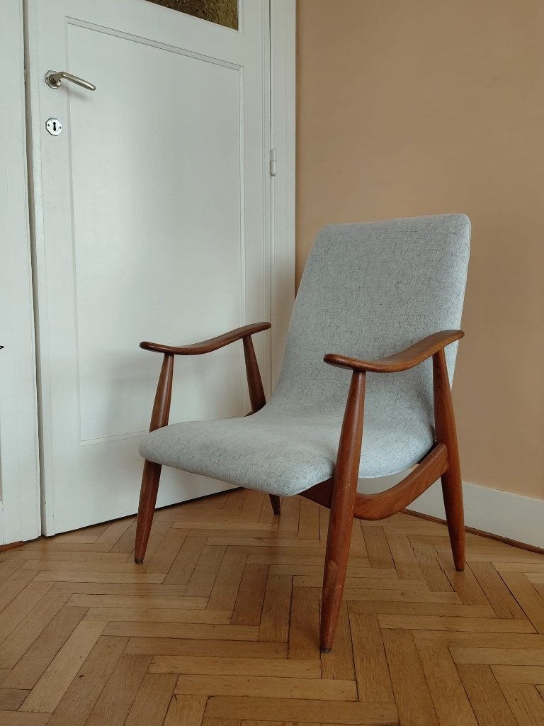 Mid century teak armchair by Louis Van Teeffelen, Verzenden