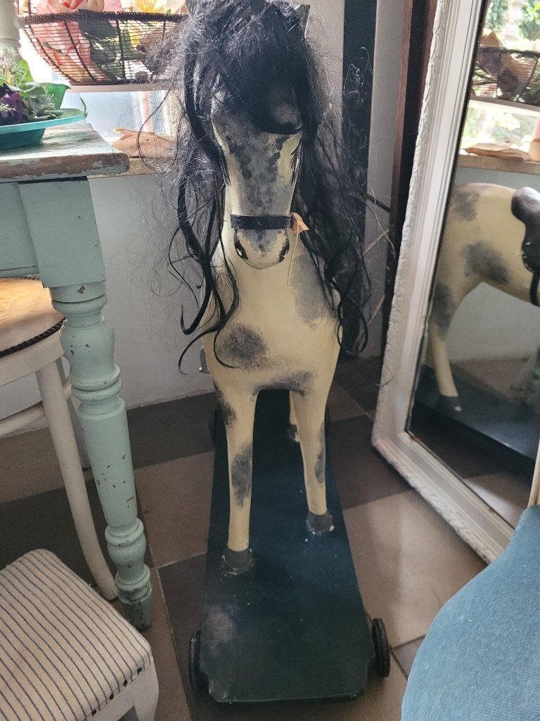 Antiek groot papier mache paard, Ophalen