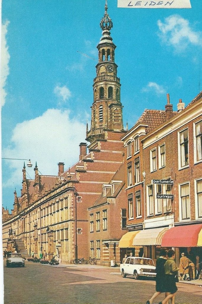 Oude Ansichtkaart Leiden Breestraat - Stadhuis (1971), Ophalen of Verzenden, 1960 tot 1980, Gelopen, Zuid-Holland