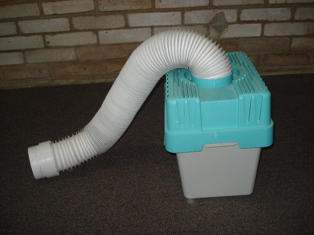 wasdroger opvangbak Wenko  Condensator Opvangbak, Ophalen of Verzenden, Zo goed als nieuw, Condens, Minder dan 85 cm