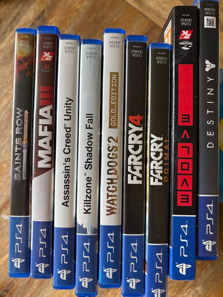 PS4 games in perfecte conditie, Met games, Verzenden, Zo goed als nieuw, Met 1 controller