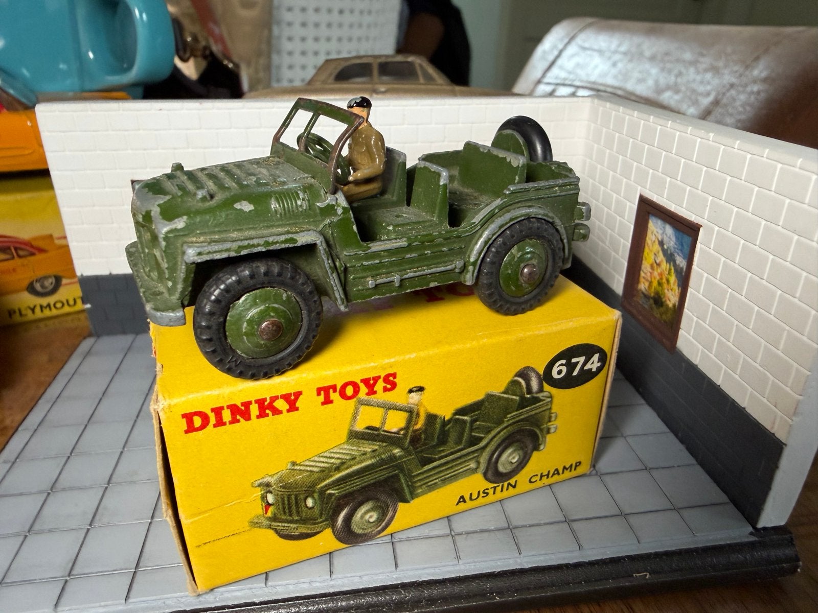 Dinky Toys Austin Champ Leger 674 met originele doos, Gebruikt, Auto, Dinky Toys, Ophalen of Verzenden