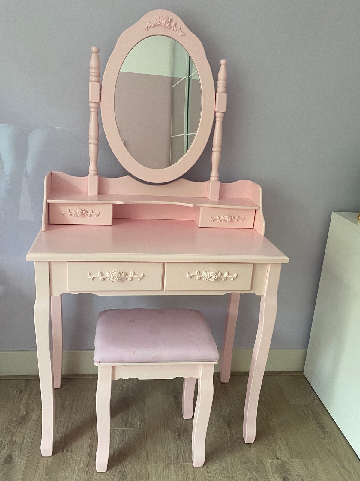 Roze kaptafel met spiegel en krukje, Ophalen, Gebruikt, 100 tot 150 cm, 50 tot 100 cm