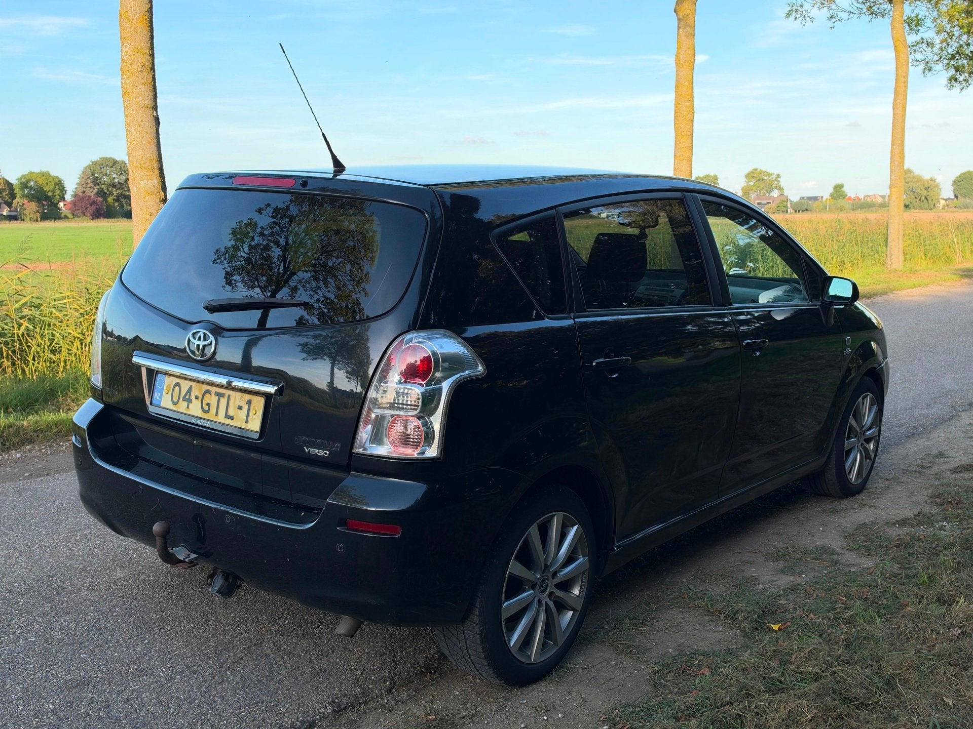 Toyota Verso 1.8 VVT-i Luna 7p. APK 07-2027 Airco NAP, Auto's, Gebruikt, Zwart, 129 pk, 7 stoelen
