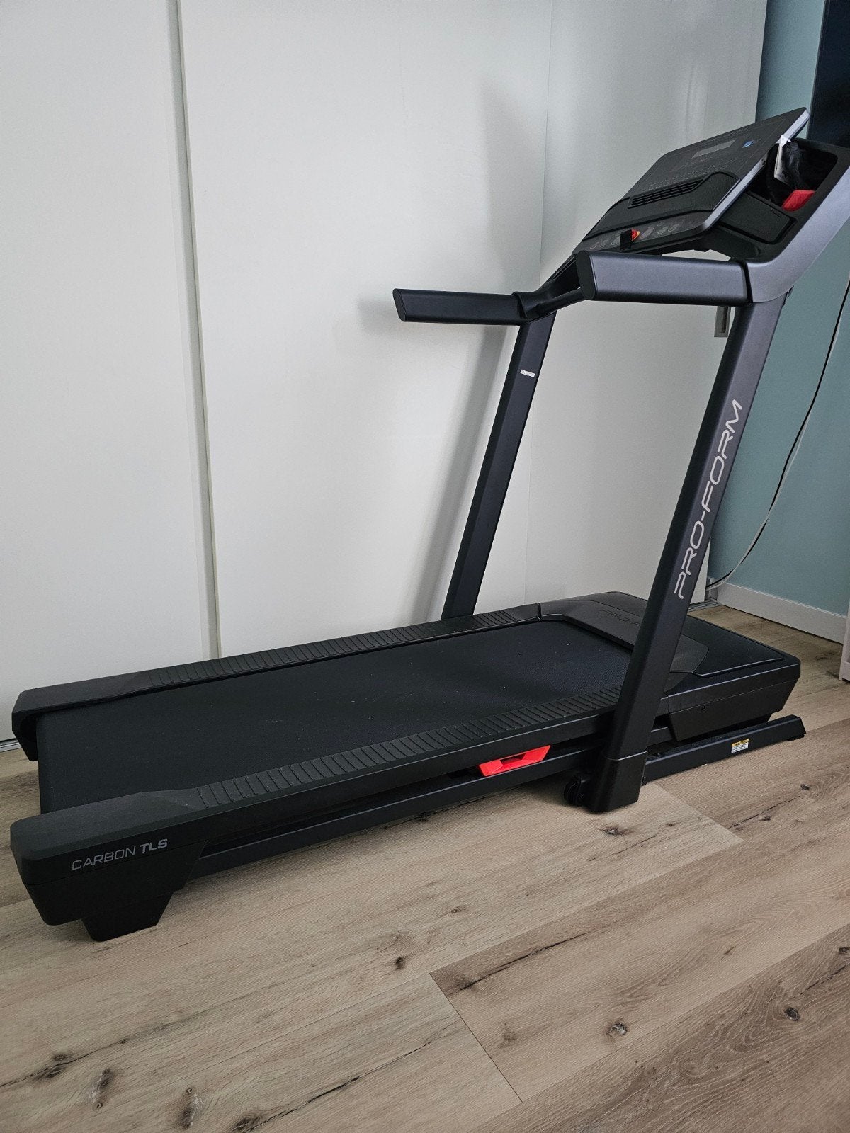 Pro-Form Carbon TL5 Loopband - Zo goed als nieuw