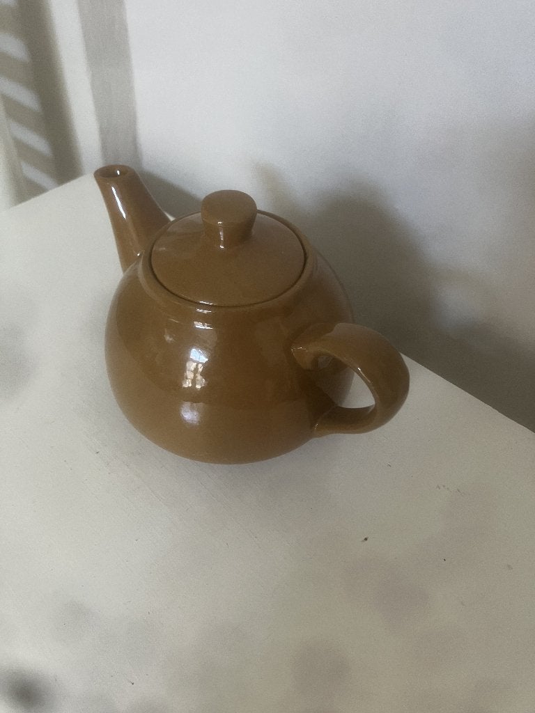 Caramelbruin theepotje voor 2 personen, Overige merken, Keramiek, Ophalen of Verzenden, Zo goed als nieuw