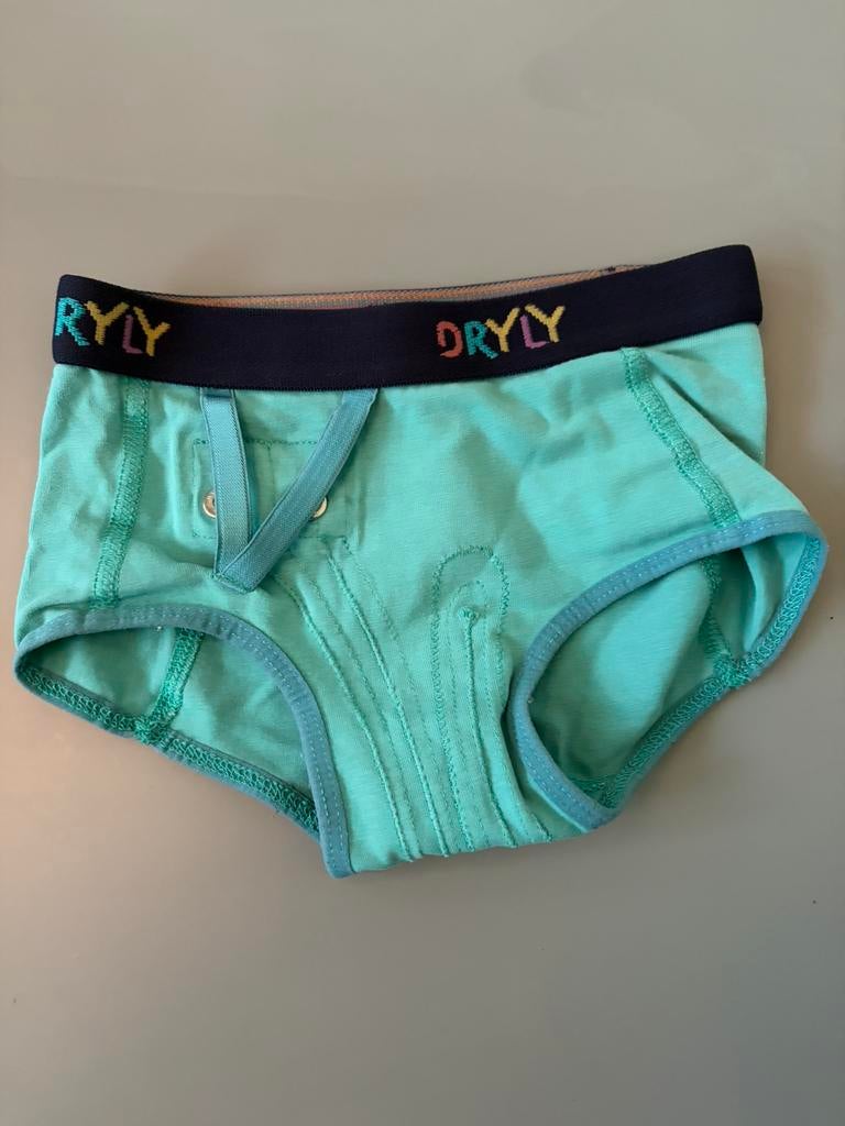 Dryly ondergoed hipster 110-116, Ophalen of Verzenden, Zo goed als nieuw, Jongetje of Meisje, Nacht- of Onderkleding