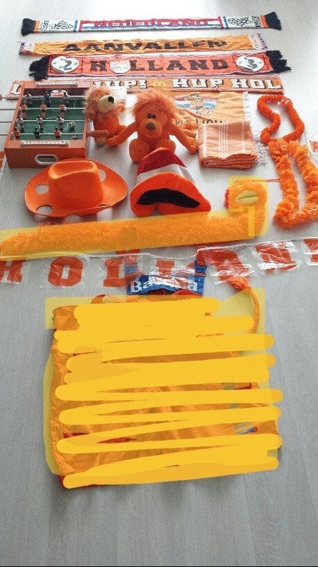 alle oranje artikelen voor euro 35,00, Hobby en Vrije tijd, Feestartikelen, Ophalen, Gebruikt, Versiering, Oranje of Koningsdag