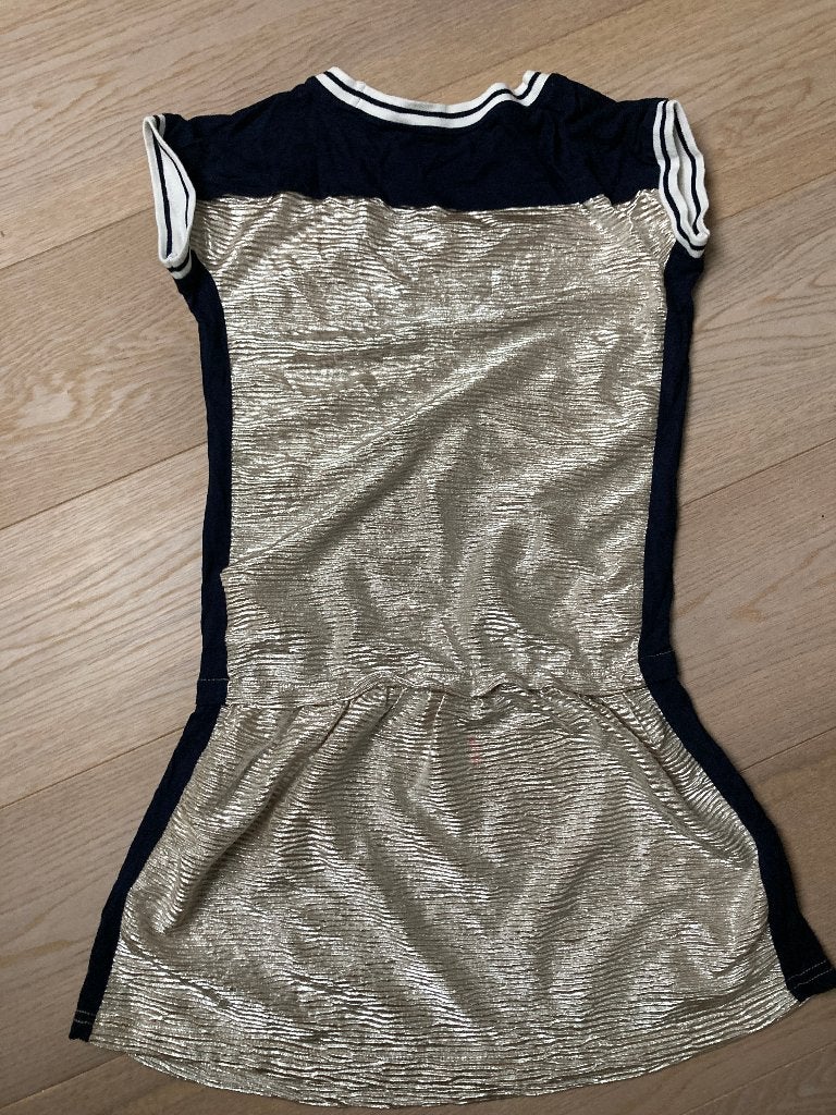 goudkleurig /champagnekleurig Name It jurkje, Kinderen en Baby's, Kinderkleding | Maat 128, Meisje, Ophalen of Verzenden, Zo goed als nieuw