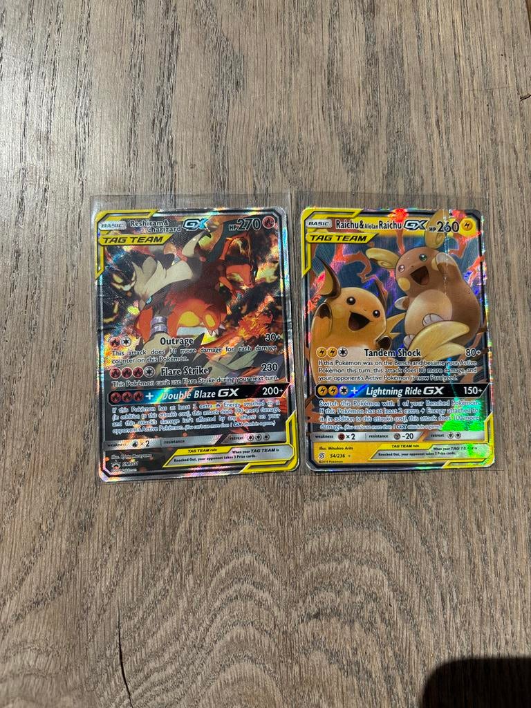 Pokémon Kaarten: Reshiram & Charizard GX, Raichu & Alolan Ra, Ophalen of Verzenden, Gebruikt, Meerdere kaarten