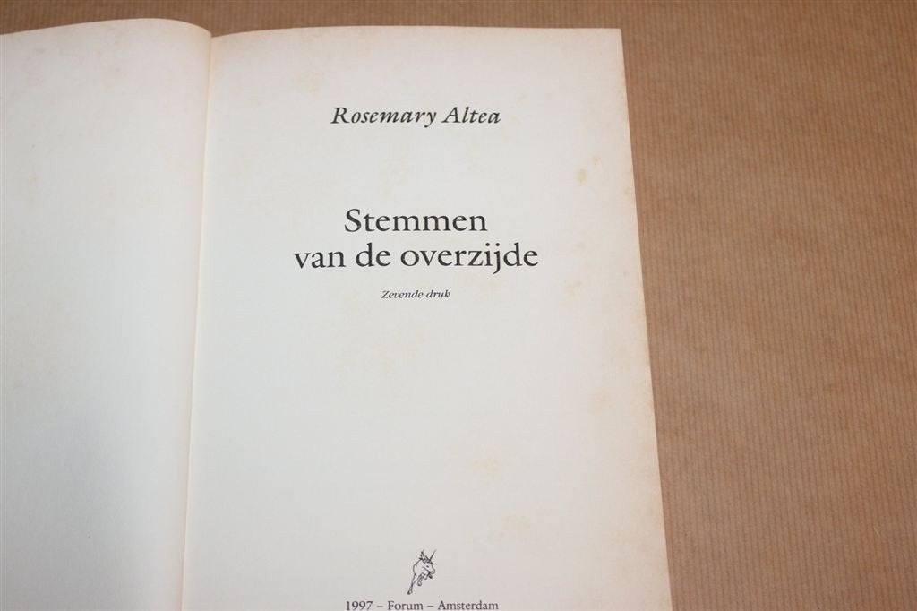 Stemmen van de Overzijde — Leven & Werk van een Topmedium, Boeken, Ophalen of Verzenden, Gelezen, Overige onderwerpen, Achtergrond en Informatie