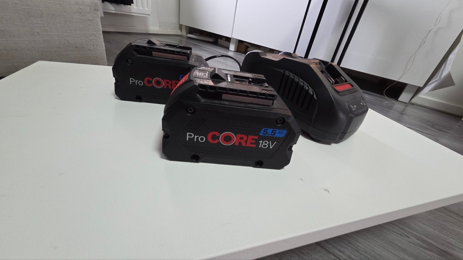 Bosch Professional ProCORE18V Accu's en Lader Set, Ophalen of Verzenden, Zo goed als nieuw, Overige typen