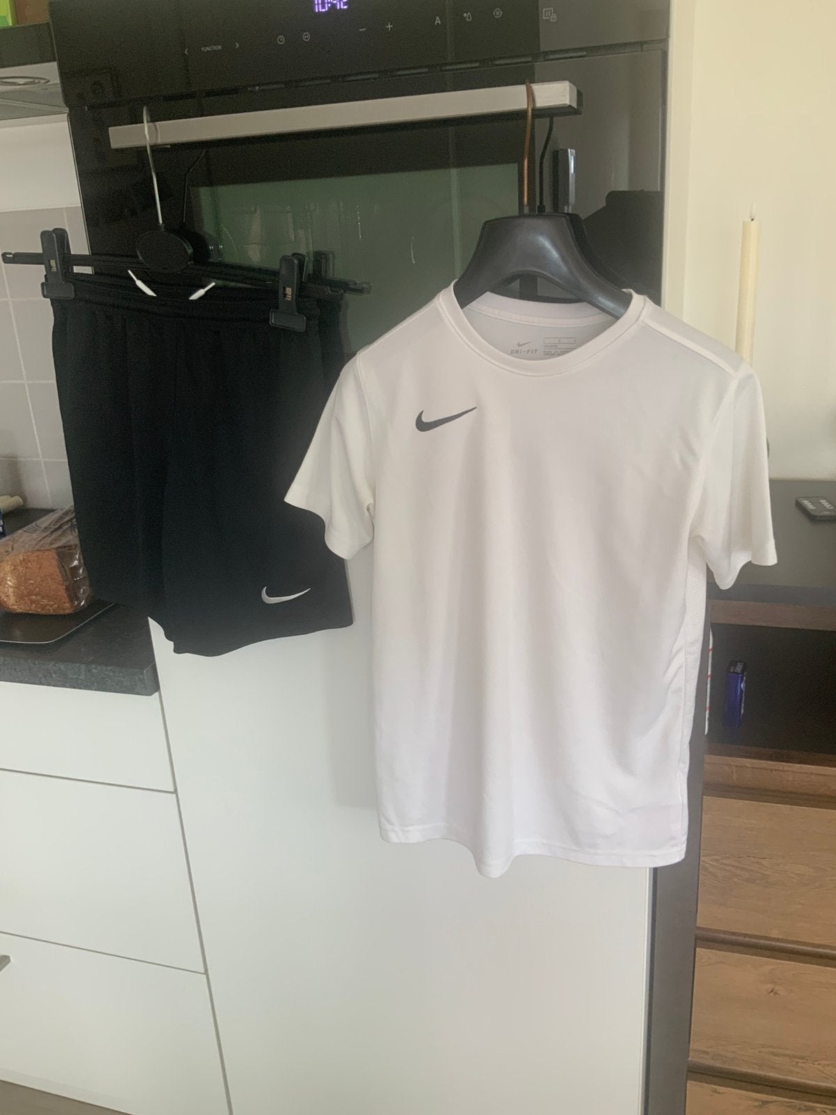 Adidas sport/gym tenue mt 147/158 heel klein prijsje, Kinderen en Baby's, Ophalen of Verzenden, Gebruikt