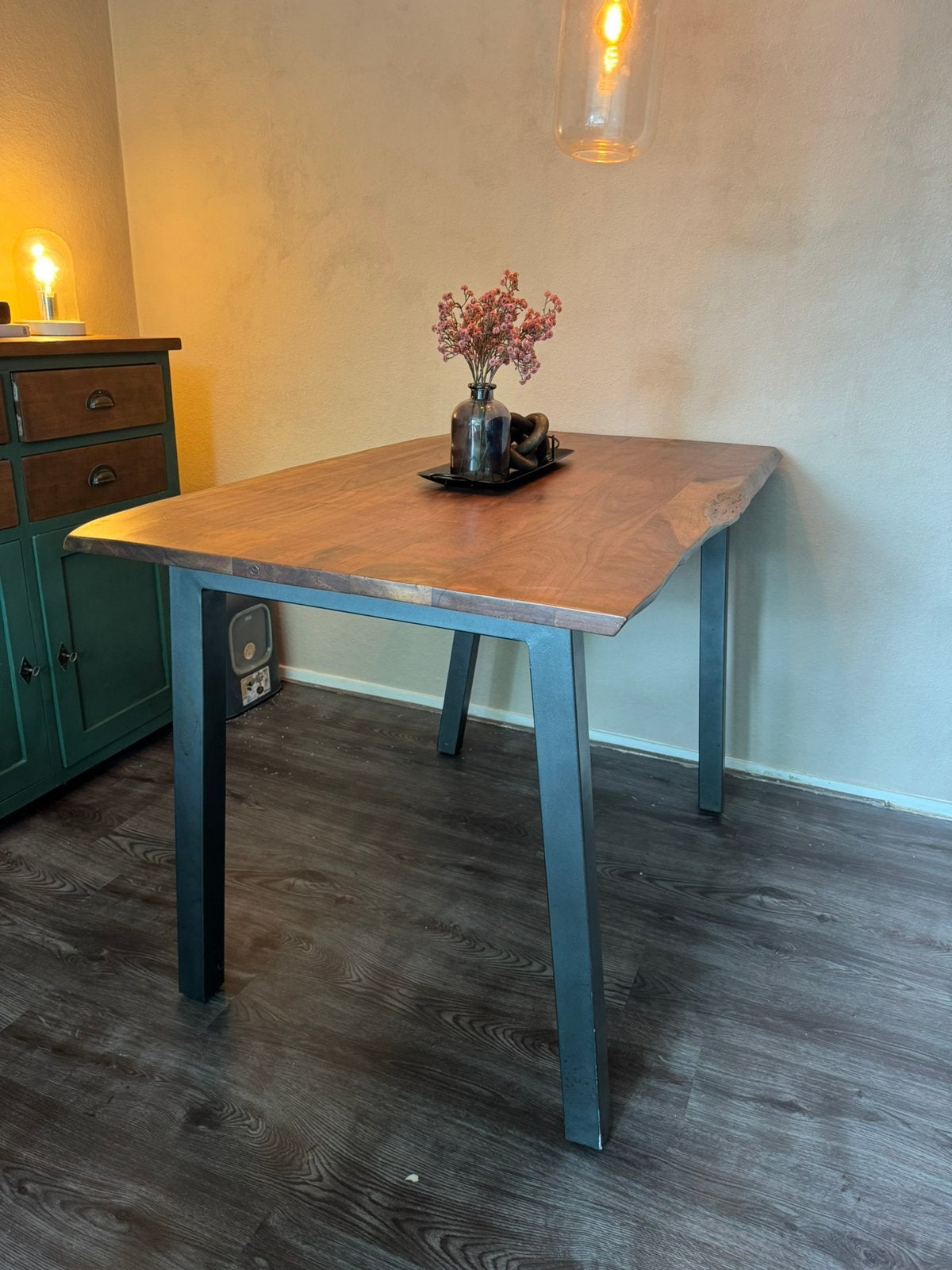 Nette tafel met live edge, Ophalen, 200 cm of meer, 50 tot 100 cm, Zo goed als nieuw