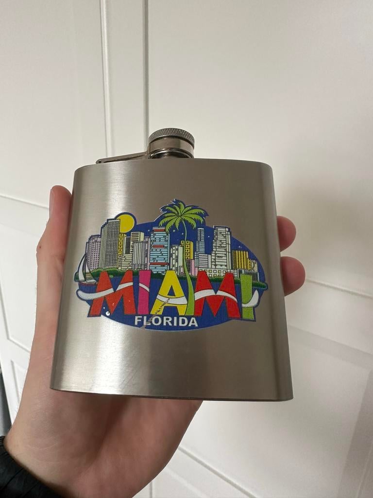 Heupfles Miami Florida, Overige typen, Zilver, Ophalen of Verzenden, Zo goed als nieuw