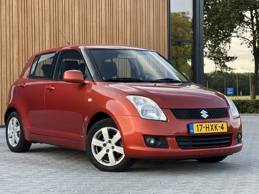 Suzuki Swift 1.3 Shogun 5DRS 2009 NW- APK AIRCO ELEK.RAMEN, Auto's, Suzuki, Voorwielaandrijving, 40 €/maand, Zwart, 400 kg