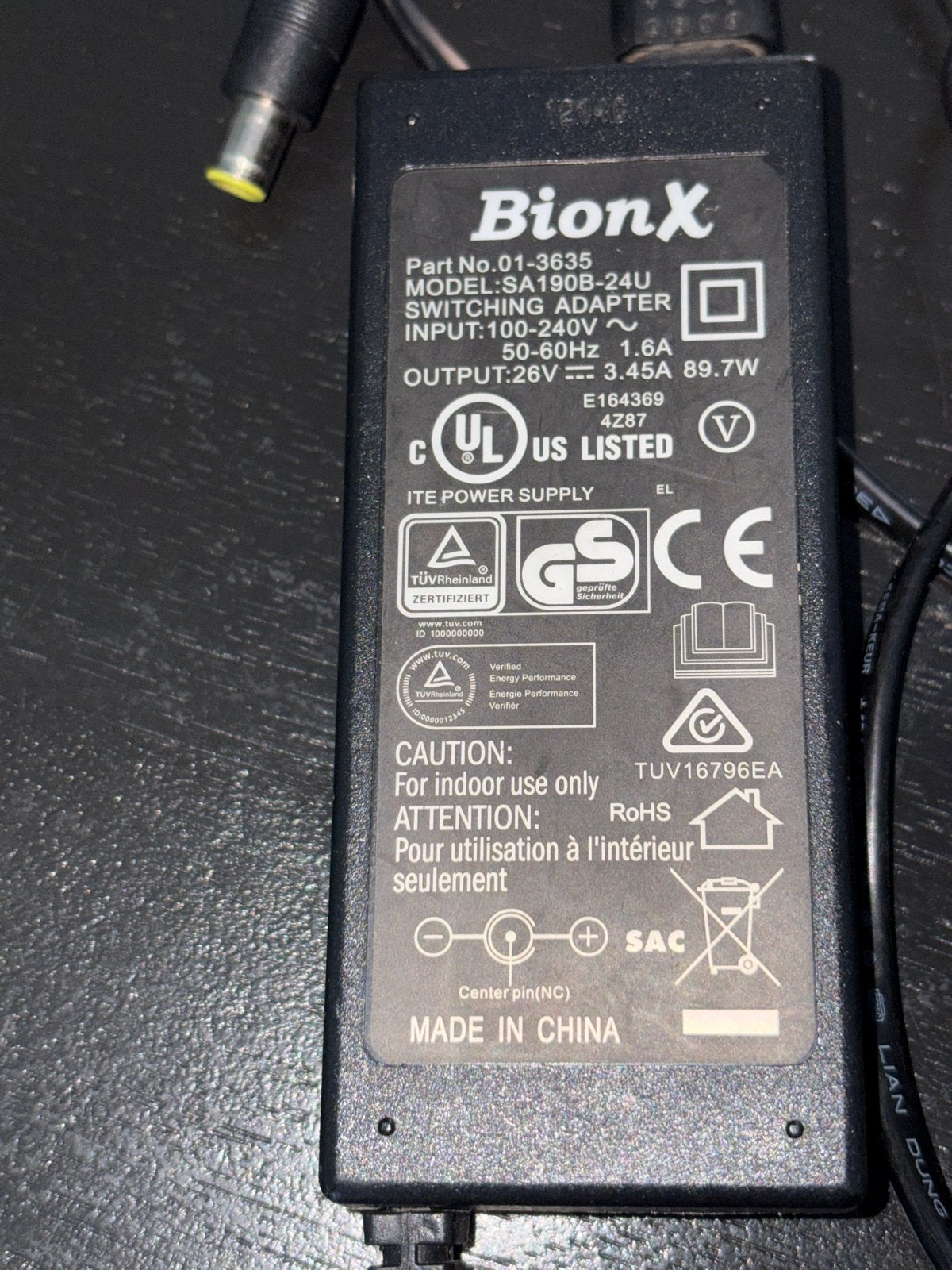 BionX SA190B-24U Oplader/Adapter 26V 3.45A TREK fiets, Ophalen, Zo goed als nieuw