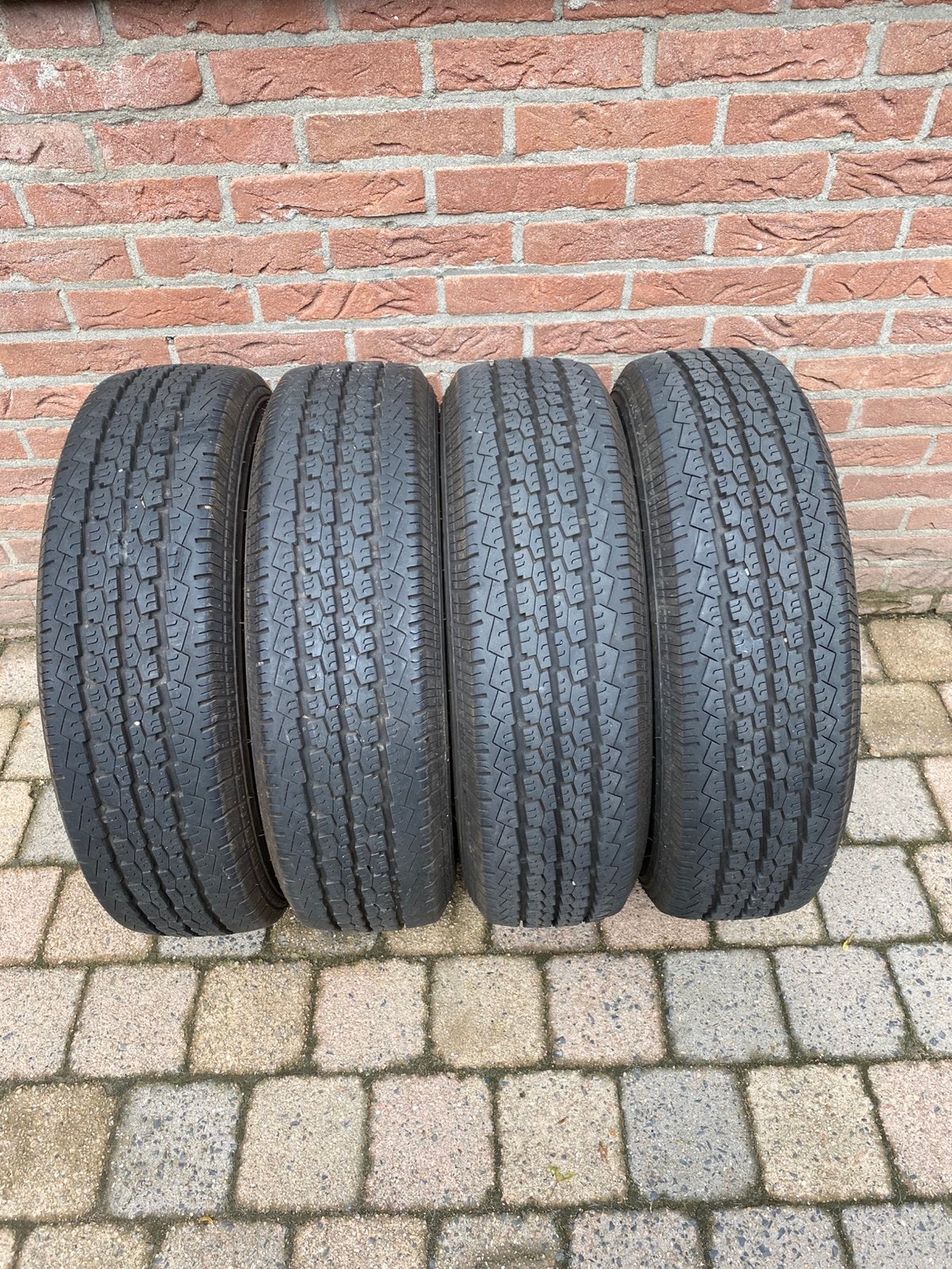 Trailer/Aanhangwagen banden 185R14C, Ophalen, Gebruikt