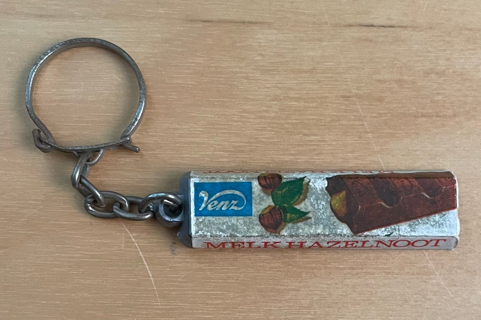 Vintage sleutelhanger Venz melk hazelnoot, Ophalen of Verzenden, Gebruikt, Merk