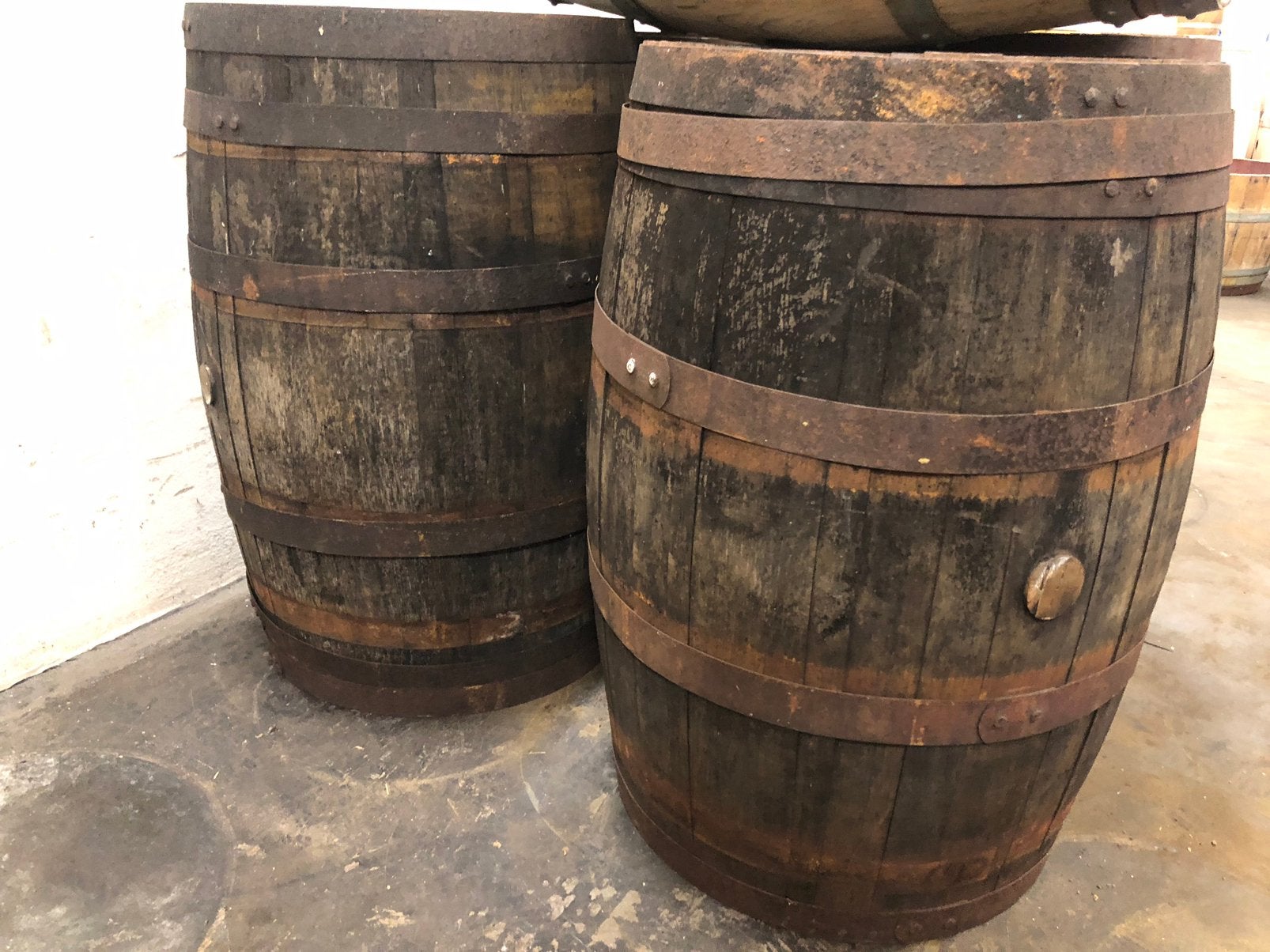 Stoere whisky vaten ZIE ALLE ADVERTENTIES VOOR MEER VATEN, Tuin en Terras, 150 liter of meer, Ophalen, Gebruikt, Hout