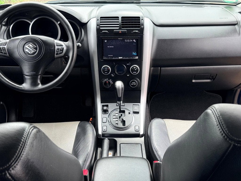 Suzuki Grand Vitara 2.4 Exclusive|4x4|Automaat|Navi|Trekhaak, Auto's, Suzuki, Automaat, Gebruikt, 4 cilinders, Bedrijf